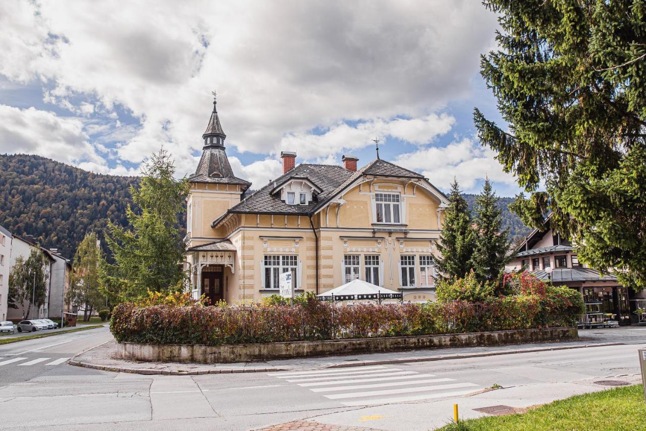 Guest House Veronika Kocevje Luaran gambar
