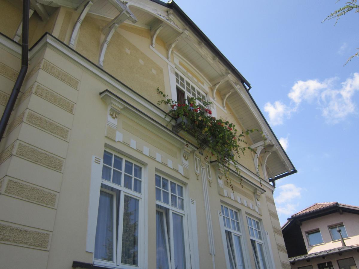 Guest House Veronika Kocevje Luaran gambar